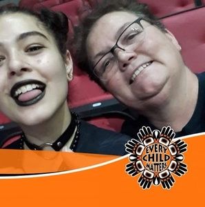 Meet your Posher, Dawn